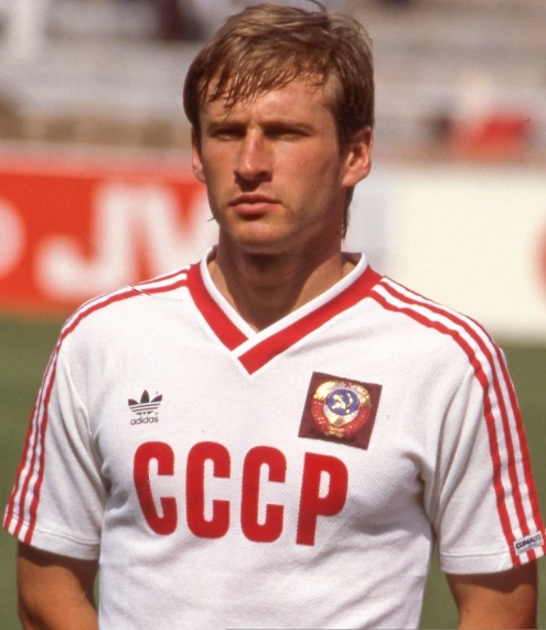 	Ivan Yaremchuk 	